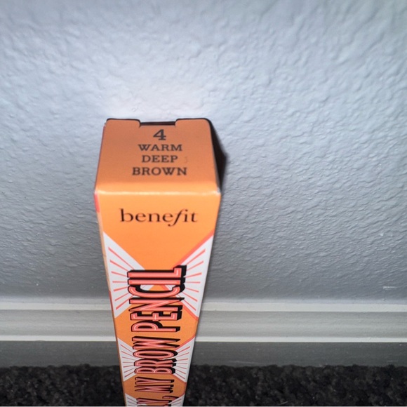 Benefit Cosmetics brow bundle in dark brown - Picture 3 of 5